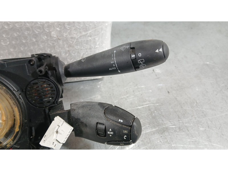 Recambio de mando luces y limpia para peugeot 3008 i monospace (0u_) 1.6 bluehdi 120 referencia OEM IAM 96773911ZD  