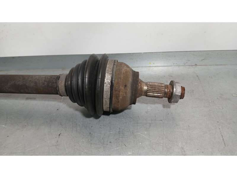 Recambio de transmision delantera derecha para peugeot 3008 i monospace (0u_) 1.6 bluehdi 120 referencia OEM IAM 3273QK  