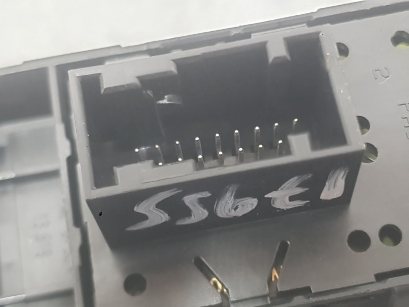 Recambio de mando elevalunas delantero izquierdo para peugeot 308 sw i (4e_, 4h_) 1.4 16v referencia OEM IAM 96565186XT  