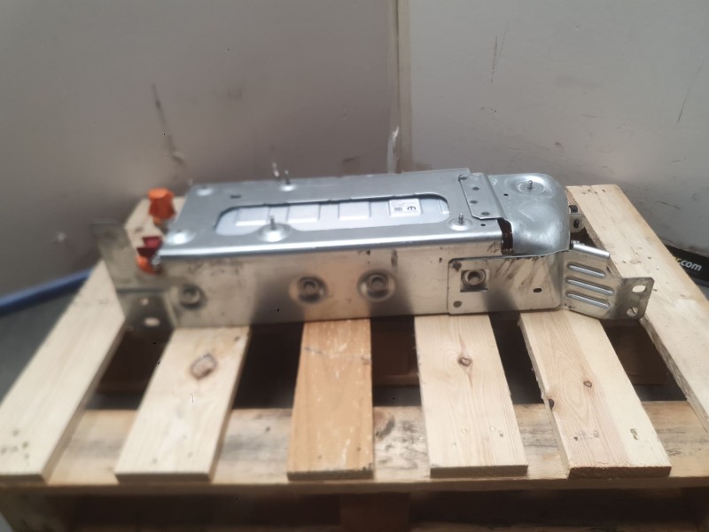 Recambio de bateria para jeep compass (mp, m6, mv, m7) 1.3 hyvrid 4x4 referencia OEM IAM   