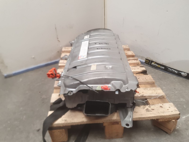 Recambio de bateria para toyota corolla sedán (_e21_) 1.8 vvti hybrid (mzea12, zre211, zwe211) referencia OEM IAM   