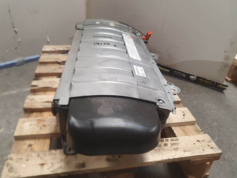 Recambio de bateria para toyota corolla sedán (_e21_) 1.8 vvti hybrid (mzea12, zre211, zwe211) referencia OEM IAM   