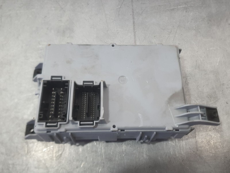 Recambio de caja reles / fusibles para fiat 500 (312_) 1.0 mild hybrid (312.ayd1b) referencia OEM IAM   