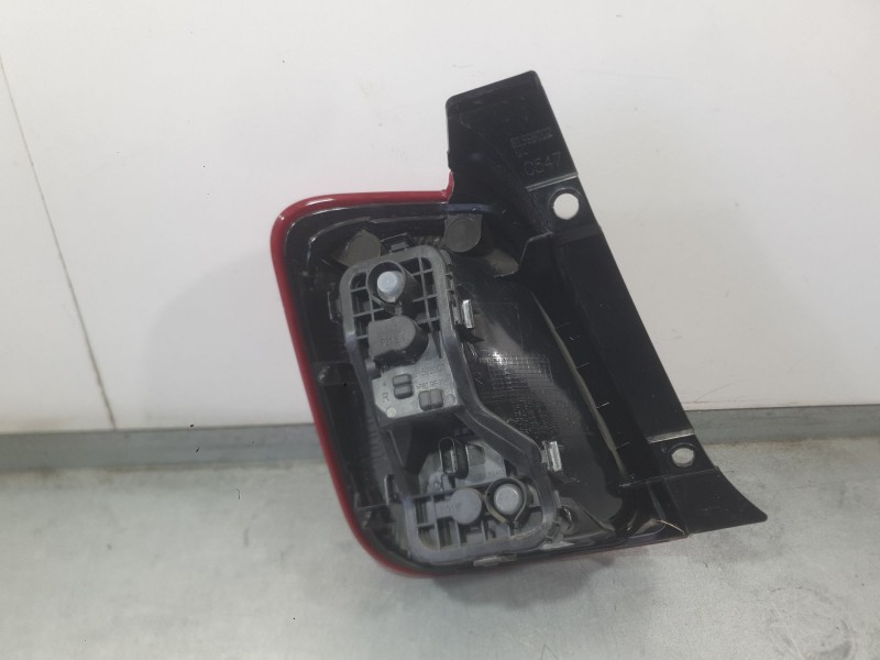 Recambio de piloto trasero derecho para fiat 500 (312_) 1.0 mild hybrid (312.ayd1b) referencia OEM IAM 52007422  