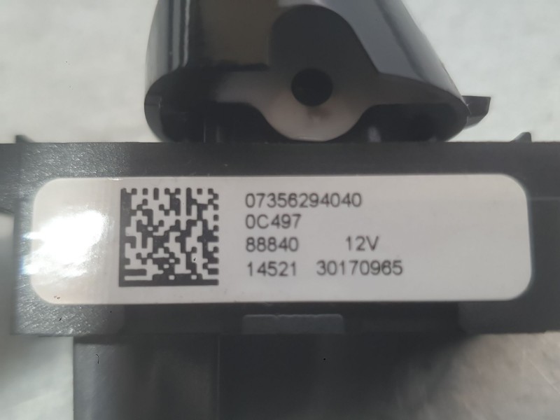 Recambio de mando elevalunas delantero izquierdo para fiat 500 (312_) 1.0 mild hybrid (312.ayd1b) referencia OEM IAM 735450601  