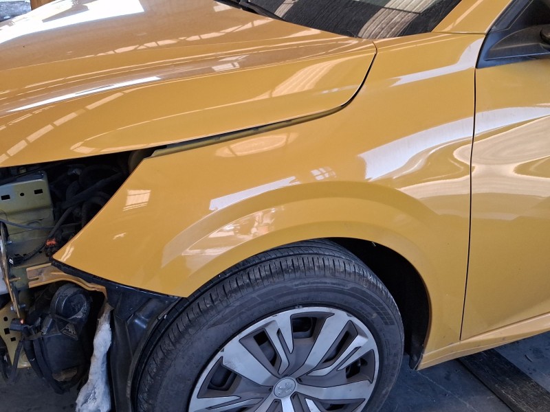 Recambio de aleta delantera izquierda para peugeot 208 ii (ub_, up_, uw_, uj_) 1.2 puretech 100 referencia OEM IAM 9823208480  
