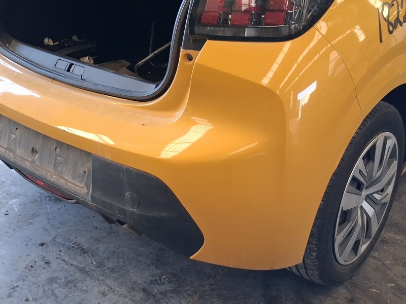 Recambio de paragolpes trasero para peugeot 208 ii (ub_, up_, uw_, uj_) 1.2 puretech 100 referencia OEM IAM 982320421T  