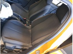 ASIENTO DELANTERO IZQUIERDO 