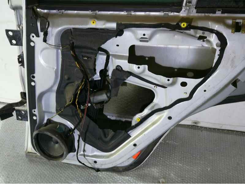 Recambio de elevalunas trasero derecho para bmw x5 (e53) 3.0i referencia OEM IAM 676283620640 2 PINS ELECTRICO