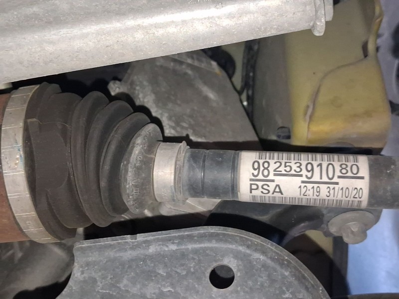 Recambio de transmision delantera izquierda para peugeot 208 ii (ub_, up_, uw_, uj_) 1.2 puretech 100 referencia OEM IAM 9825391