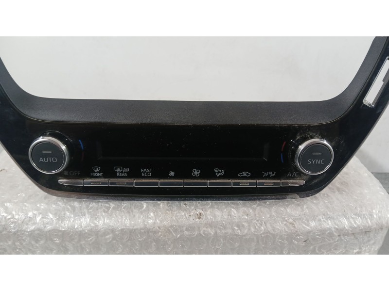 Recambio de mando climatizador para toyota corolla ranchera familiar (_e21_) 1.8 hybrid (zwe211) referencia OEM IAM 5590002M50  