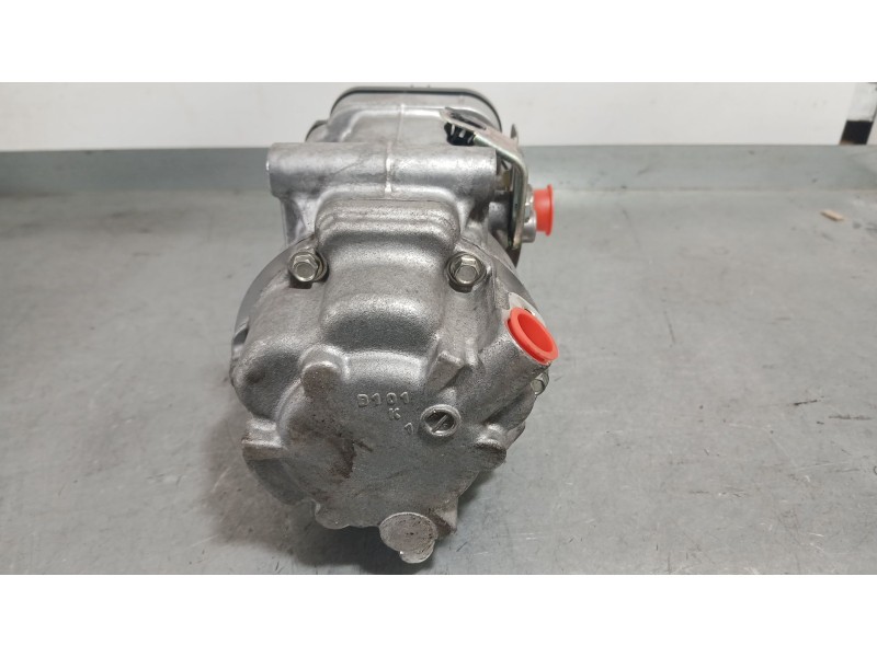Recambio de compresor aire acondicionado para toyota corolla ranchera familiar (_e21_) 1.8 hybrid (zwe211) referencia OEM IAM 88