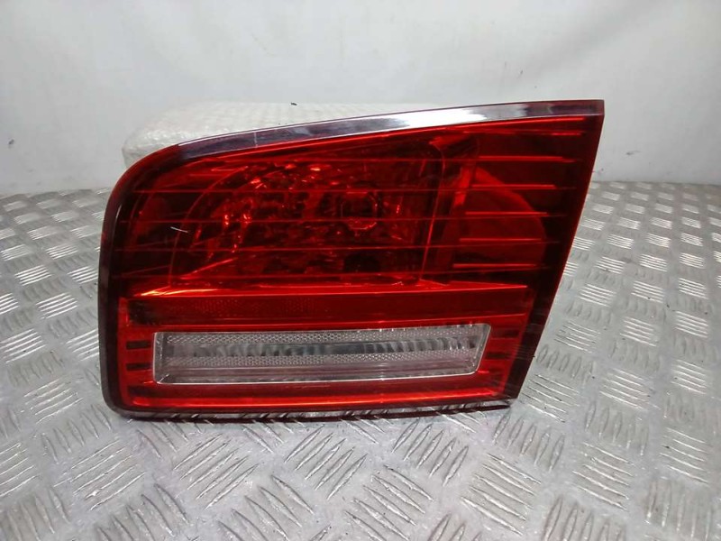 Recambio de piloto trasero derecho para kia magentis emotion referencia OEM IAM 924062G0  