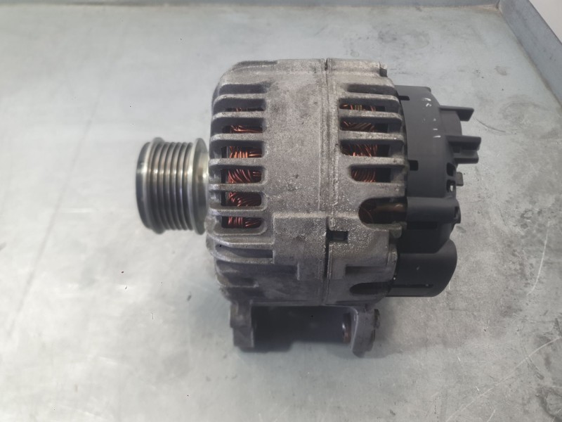 Recambio de alternador para volkswagen golf v (1k1) 2.0 tdi 16v referencia OEM IAM 06F903023FX 06F903023F 