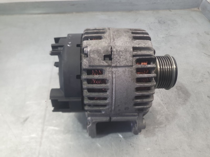 Recambio de alternador para volkswagen golf v (1k1) 2.0 tdi 16v referencia OEM IAM 06F903023FX 06F903023F 