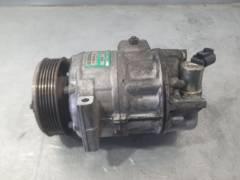 Recambio de compresor aire acondicionado para volkswagen golf v (1k1) 2.0 tdi 16v referencia OEM IAM 1K0820808F  