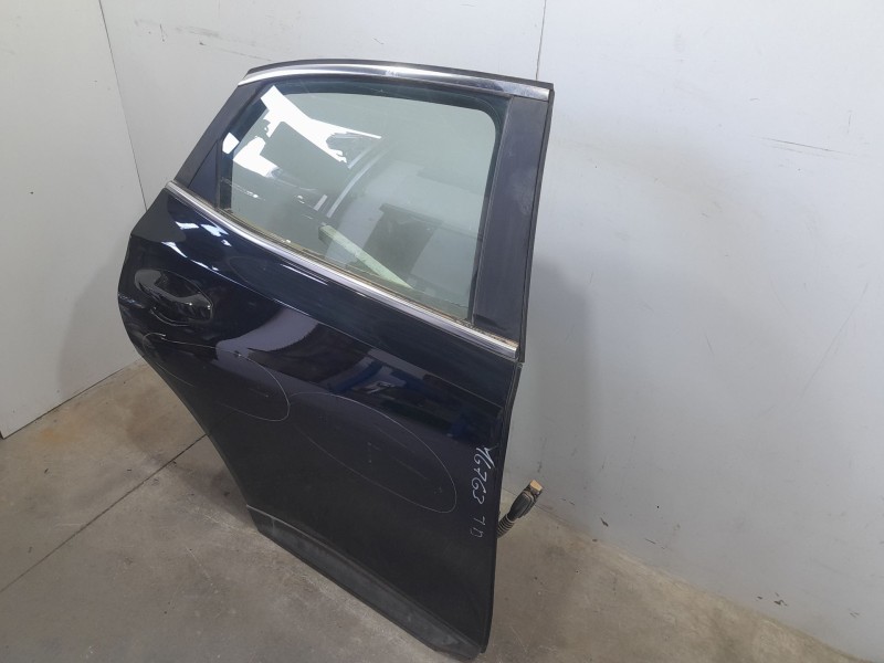 Recambio de puerta trasera derecha para kia xceed (cd) 1.0 t-gdi referencia OEM IAM 77004J7800 TOCADA 