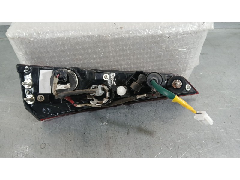 Recambio de piloto trasero derecho interior para toyota corolla ranchera familiar (_e21_) 1.8 hybrid (zwe211) referencia OEM IAM