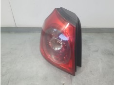 PILOTO TRASERO IZQUIERDO EXTERIOR 1K6945095AA 