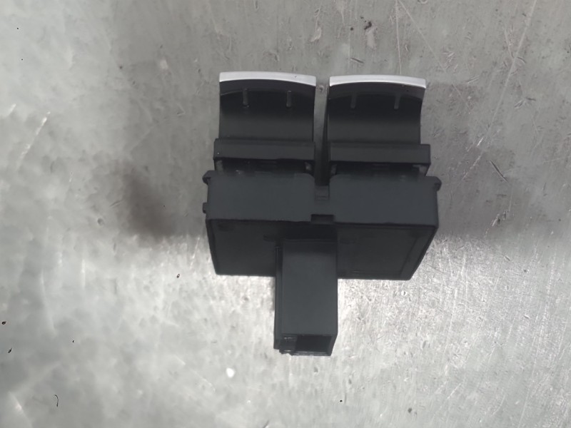 Recambio de mando elevalunas delantero izquierdo para volkswagen golf v (1k1) 2.0 tdi 16v referencia OEM IAM 1K3959857CREH  