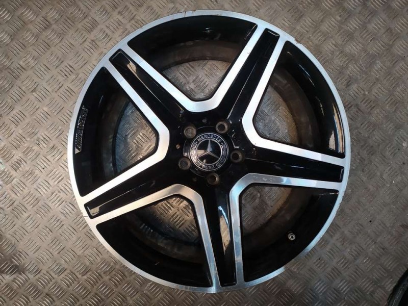 Recambio de juego llantas aluminio para mercedes-benz clase gla (w156) gla 200 (156.943) referencia OEM IAM 8X19 5 TORN ET 435 A