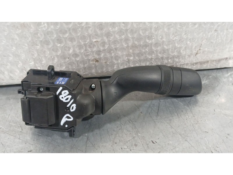 Recambio de mando luces para toyota corolla ranchera familiar (_e21_) 1.8 hybrid (zwe211) referencia OEM IAM   