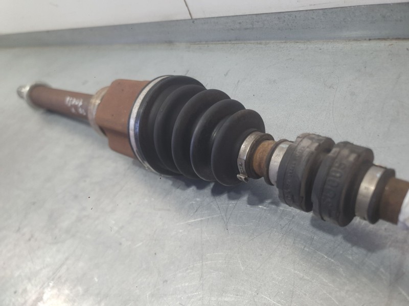 Recambio de transmision delantera derecha para nissan juke (f15) 1.5 dci referencia OEM IAM 391001KC0B  