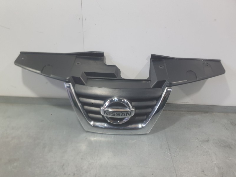 Recambio de rejilla delantera para nissan juke (f15) 1.5 dci referencia OEM IAM 62072BV84A  
