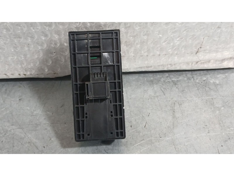 Recambio de mando elevalunas delantero izquierdo para audi q7 (4lb) 3.0 tdi quattro referencia OEM IAM 4F0959851F  