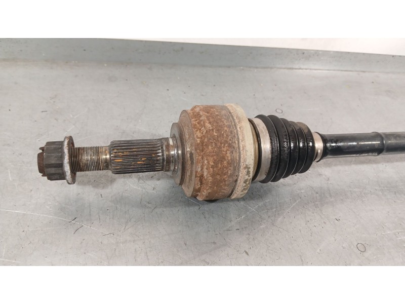Recambio de transmision trasera izquierda para audi q7 (4lb) 3.0 tdi quattro referencia OEM IAM 7L8501201  