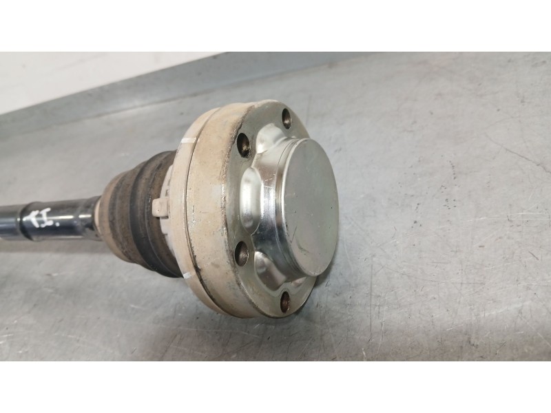 Recambio de transmision trasera izquierda para audi q7 (4lb) 3.0 tdi quattro referencia OEM IAM 7L8501201  