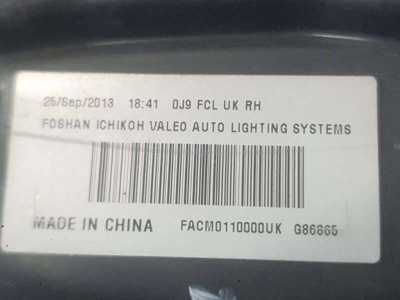 Recambio de faro derecho para nissan juke (f15) 1.5 dci referencia OEM IAM 260101KA0C  
