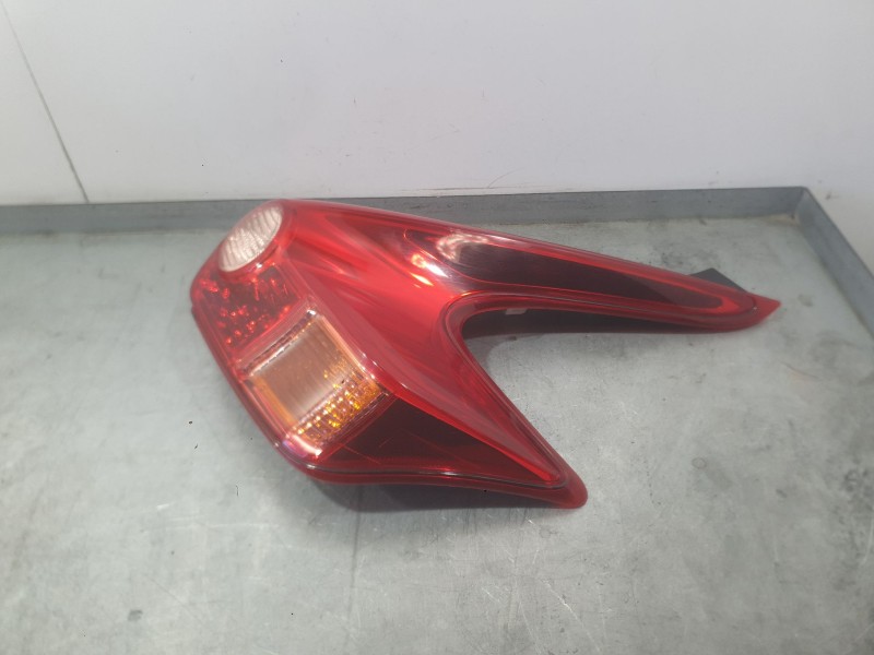 Recambio de piloto trasero derecho para nissan juke (f15) 1.5 dci referencia OEM IAM 265501KA0B  