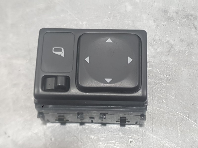 Recambio de mando retrovisor para nissan juke (f15) 1.5 dci referencia OEM IAM 25570CT01B  