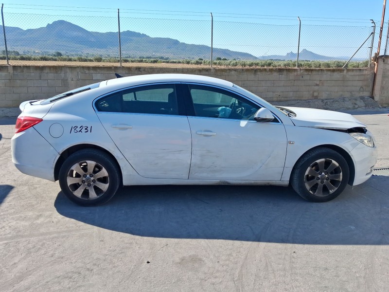 opel insignia a (g09) del año 2013