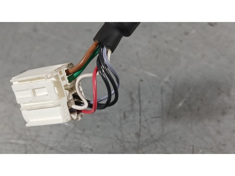 Recambio de retrovisor izquierdo para toyota yaris (_p13_) 1.5 hybrid (nhp130_) referencia OEM IAM 879400DB20  