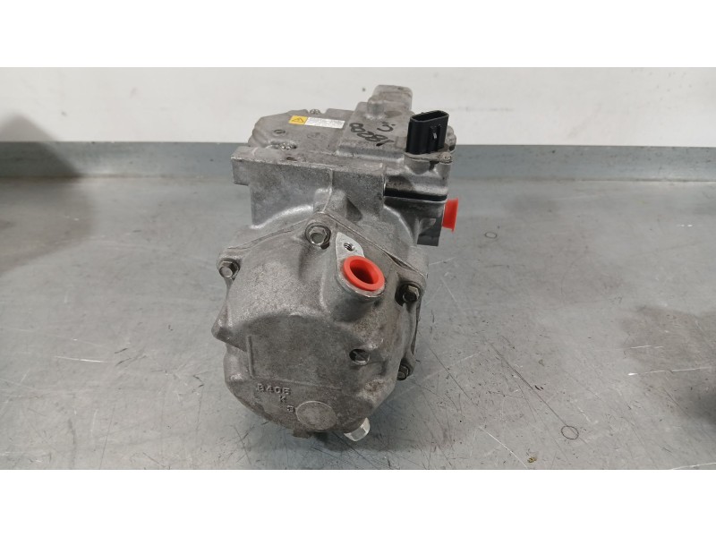Recambio de compresor aire acondicionado para toyota yaris (_p13_) 1.5 hybrid (nhp130_) referencia OEM IAM 8837052012  
