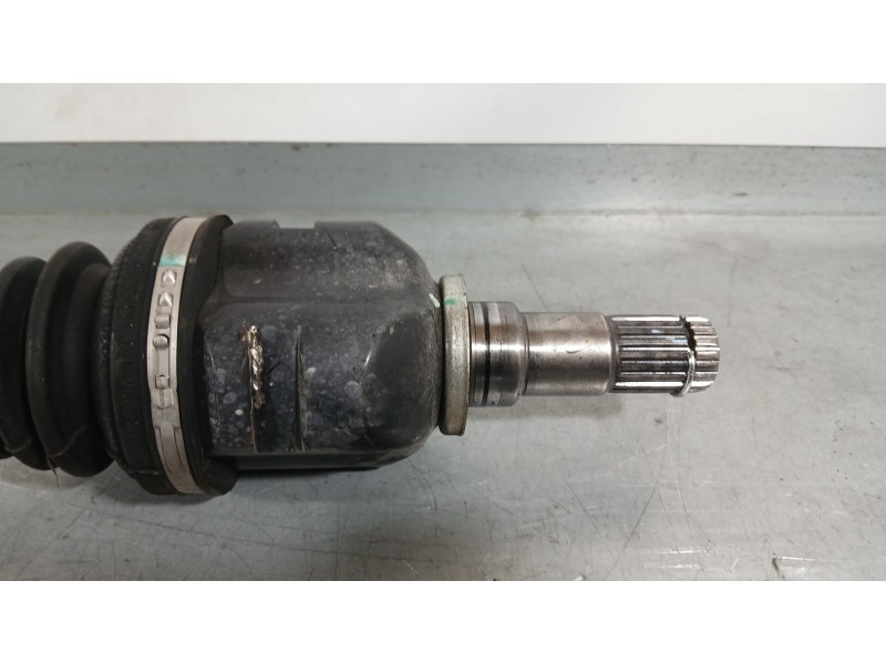 Recambio de transmision delantera izquierda para toyota yaris (_p13_) 1.5 hybrid (nhp130_) referencia OEM IAM 434200D411  