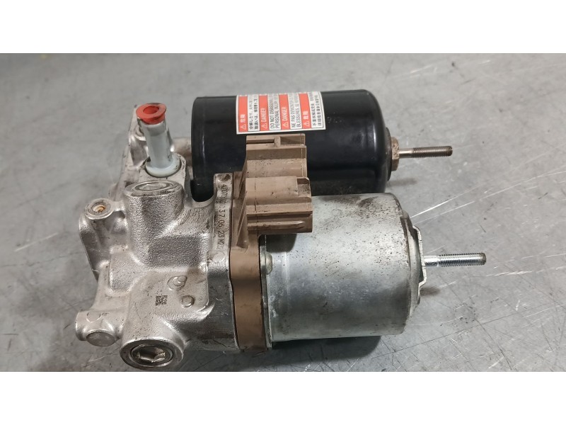 Recambio de bomba abs para toyota yaris (_p13_) 1.5 hybrid (nhp130_) referencia OEM IAM   