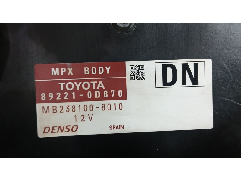 Recambio de caja reles / fusibles para toyota yaris (_p13_) 1.5 hybrid (nhp130_) referencia OEM IAM   