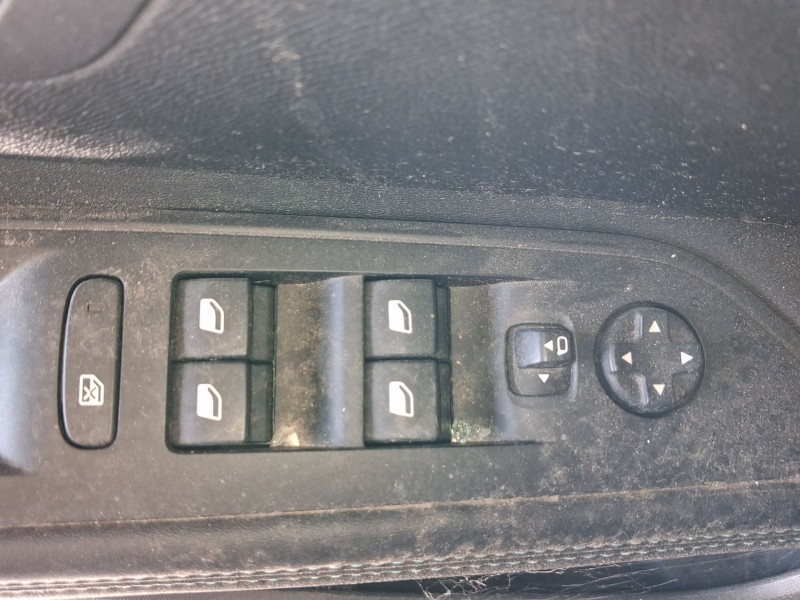 Recambio de mando elevalunas delantero izquierdo para peugeot 3008 ii suv (mc_, mr_, mj_, m4_) 1.2 thp/ puretech 130 (mrhnsm, mr
