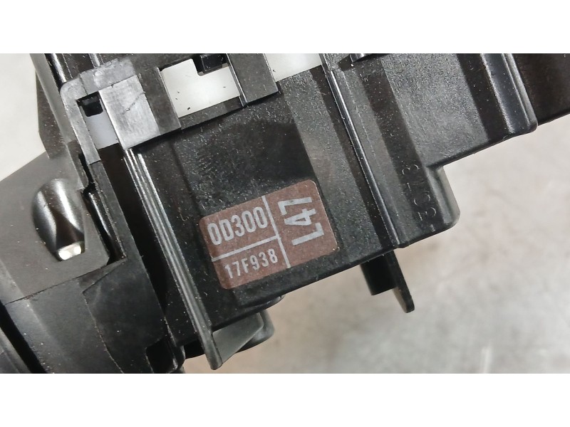 Recambio de mando luces para toyota yaris (_p13_) 1.5 hybrid (nhp130_) referencia OEM IAM 8415202080  