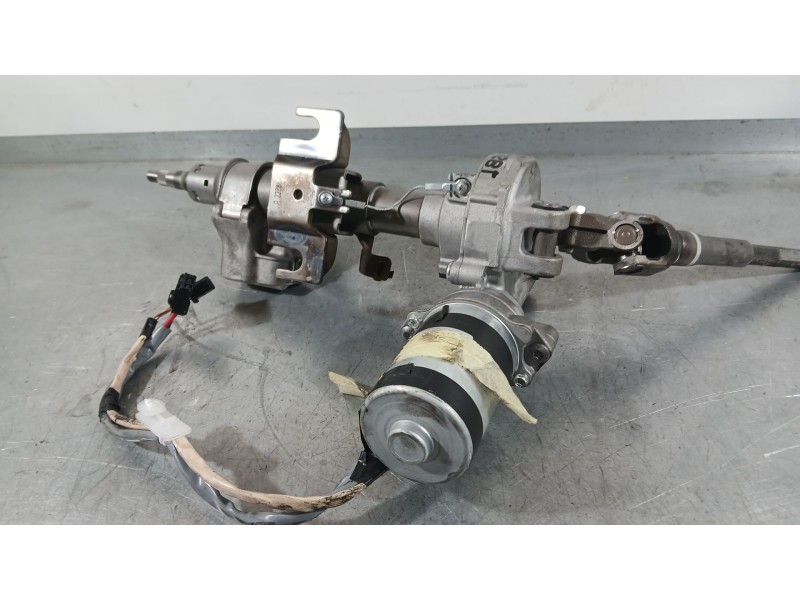 Recambio de columna direccion para toyota yaris (_p13_) 1.5 hybrid (nhp130_) referencia OEM IAM 4520A0D051  