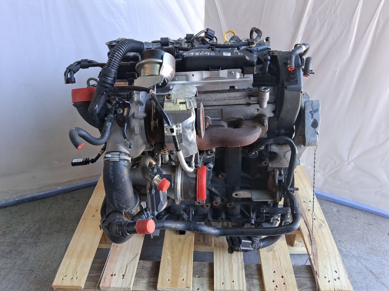 Recambio de motor completo para seat leon (5f1) 2.0 tdi referencia OEM IAM DFFA 04L100090P 