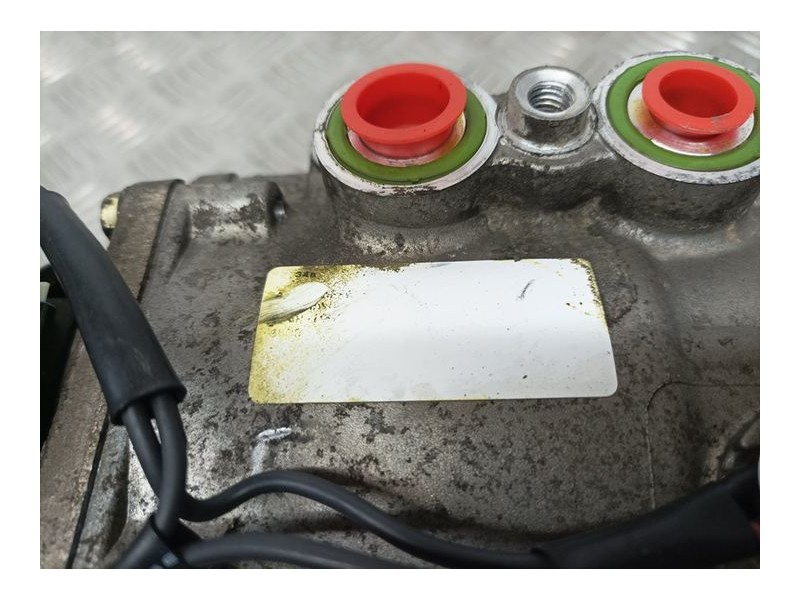 Recambio de compresor aire acondicionado para ford focus berlina (cak) trend referencia OEM IAM 1779107  