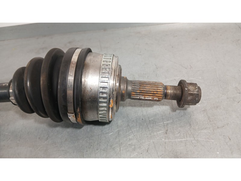 Recambio de transmision delantera derecha para mercedes-benz vito furgoneta (w638) 110 cdi 2.2 (638.094) referencia OEM IAM A638