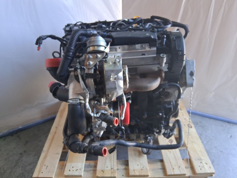 Recambio de motor completo para seat leon (5f1) 1.6 tdi referencia OEM IAM CLH INYECCION BOSCH 468259