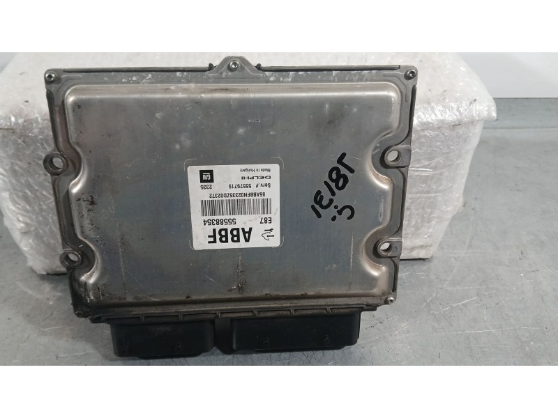 Recambio de centralita motor uce para chevrolet cruze hatchback (j305) 1.7 d referencia OEM IAM 55579719  