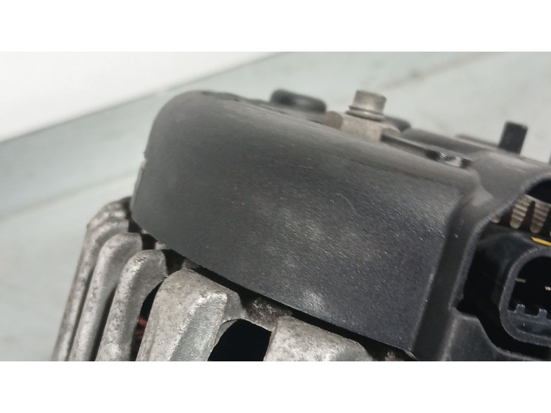 Recambio de alternador para chevrolet cruze hatchback (j305) 1.7 d referencia OEM IAM 13579675  
