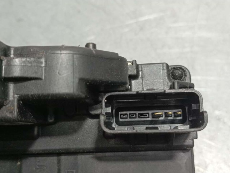 Recambio de cerradura puerta trasera derecha para nissan qashqai+2 (jj10) acenta referencia OEM IAM N32LRRC  ELECTRICA